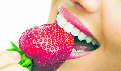 Vitamina C din legume şi fructe ne poate scăpa de moarte prematură