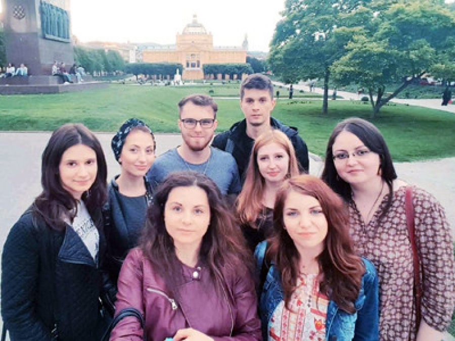Iulia Florentina Darie – o gălăţeancă la Festivalul studenţilor francofoni