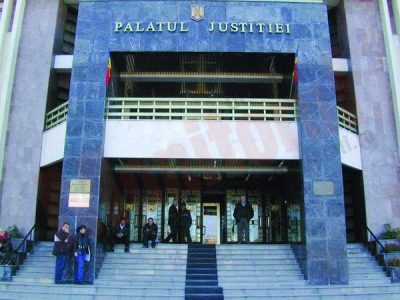 A început cercetarea judecătorească în procesul fostului şef de post din Griviţa