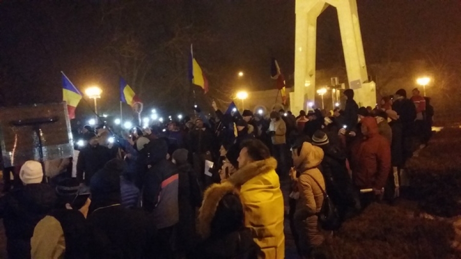 Galaţiul continuă protestele: ”Rezistăm''