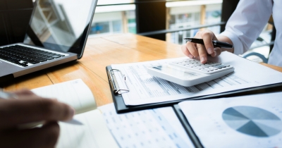 Aberaţie administrativă: Schema pentru ajutorarea firmelor din Galaţi în anul 2021, valabilă din 2022