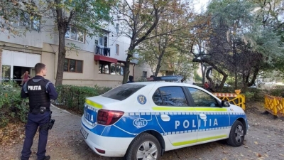 O poliţistă s-a sinucis acasă cu pistolul din dotare. Era mamă a doi copii