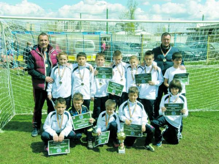 Şcoala de Fotbal Junior, „the best” la Cupa Prieteniei