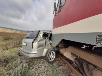 Accident feroviar grav la limita dintre județele Galaţi şi Vaslui (FOTO)