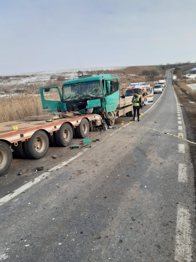 Tulcea: Accident cu 3 maşini între localităţile Văcăreni şi Luncaviţa