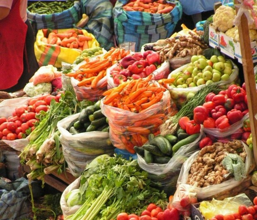 Amendă pentru legume/fructe vândute pe stradă