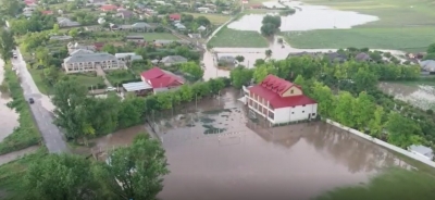 VIDEO DRONĂ: Grindină şi inundaţii la Smârdan