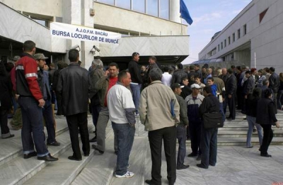 Ion Pisc (BNS): „Între 5.000 şi 10.000 de salariaţi riscă să îşi piardă locurile de muncă în 2012”