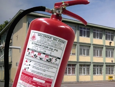 Aproape 140 de şcoli din judeţul Galaţi nu au autorizaţie sanitară sau autorizaţie de securitate la incendiu