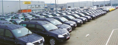Piaţa auto din România, aproape de colaps