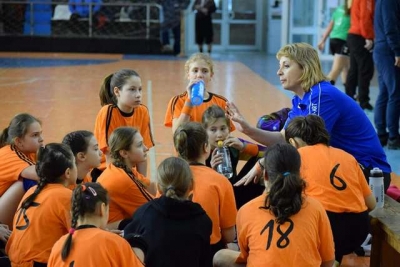 Bebiţele de la United, Handbal Art şi Danubius 2010 merg împreună la faza pe euroregiune