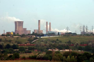 Curtea de Apel va decide dacă ArcelorMittal Galaţi depăşeşte limitele de poluare