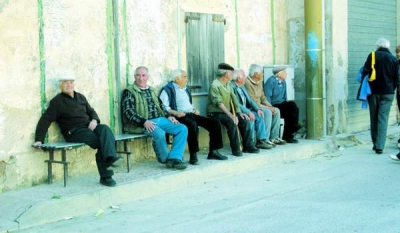 Speranţa de viaţă a crescut în UE faţă de anii 1990