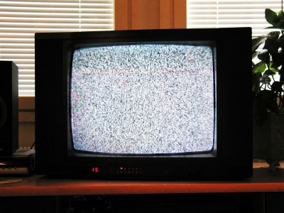 Dosar penal pentru branşare ilegală la cablu TV