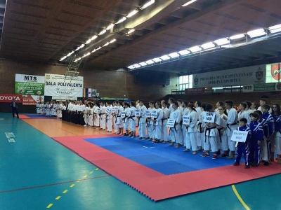 Salbă de medalii pentru karateka gălăţeni la Naţionale