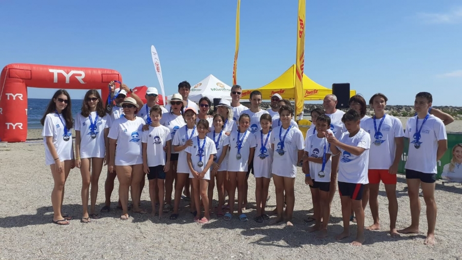 Aqua Sport Galaţi s-a întors cu medalii de la mare