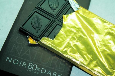 Ciocolata neagră nu este chiar atât de benefică precum se spune