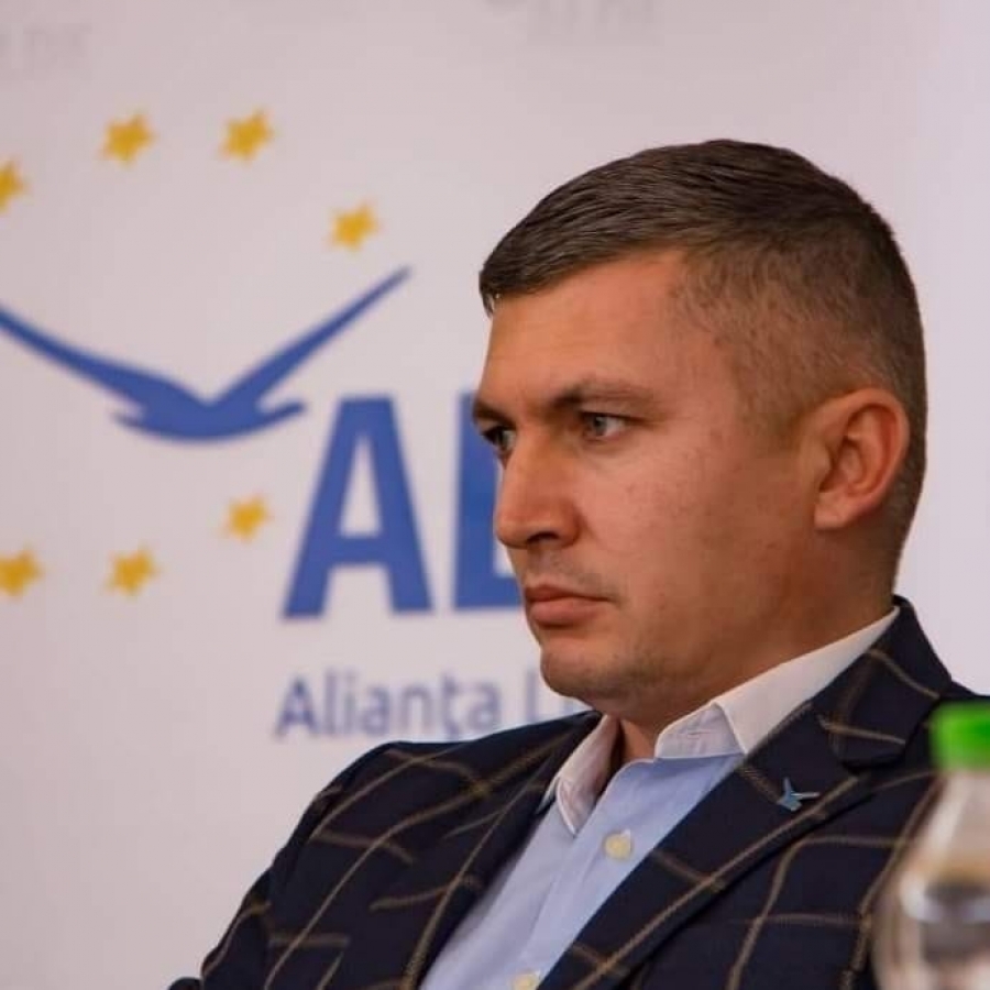Ionel Vlad (ALDE Galaţi): Înfiinţarea celui de-al doilea post de subprefect s-a făcut cu un singur scop: Guvernul a «uns» PMP-ştii la schimb cu susţinerea politică!