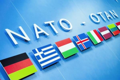 Statele est-europene vor spori presiunea asupra NATO la o reuniune la Bucureşti