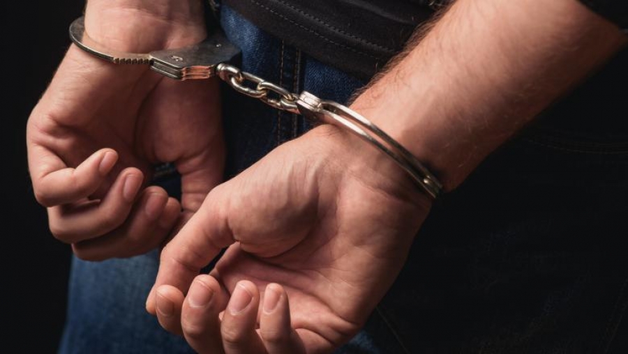Proxenet gălăţean urmărit de autorităţile italiene, trimis după gratii