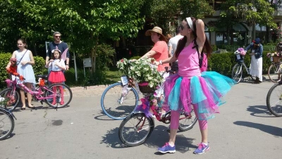Promenada Biciclistelor a însufleţit Faleza