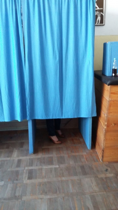 Scandal la secţia de votare nr. 58 din Galaţi