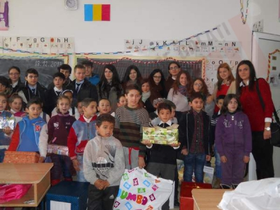 Cadouri şi bucurii pentru copiii Fundaţiei Inimă de Copil