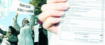 „Ne e foame!”: 300 de asistenţi sociali au intrat în grevă, sătui de sărăcie