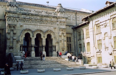 842 de locuri la buget la programele de Masterat ale Universităţii Dunărea de Jos