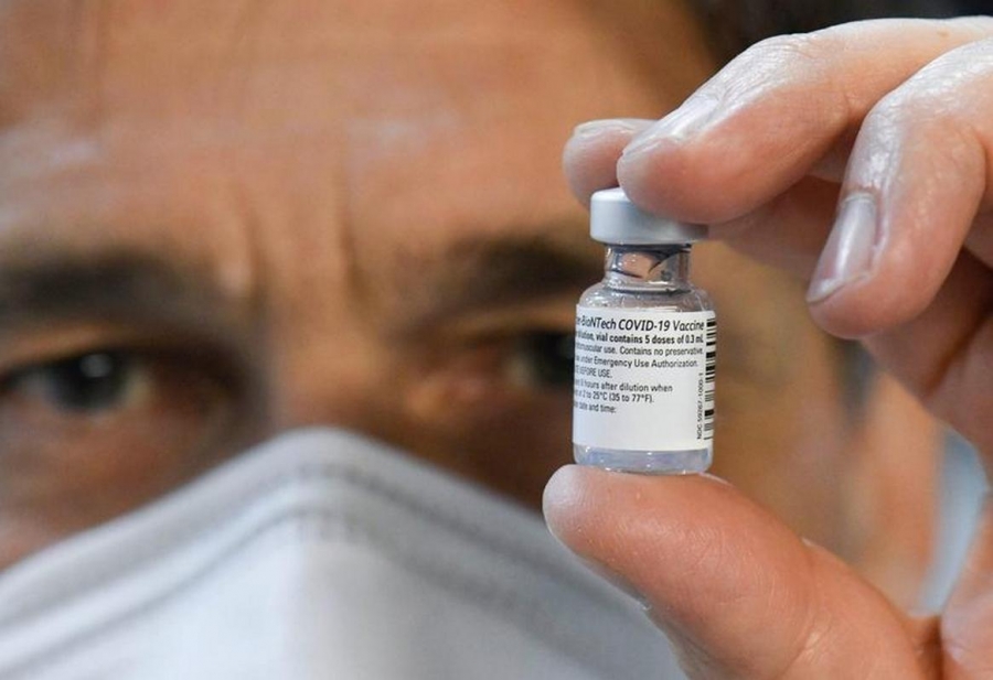 Un sfert dintre europeni au primit cel puţin o doză de vaccin anti-COVID-19