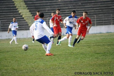 Sporting a cucerit Pietricica, Metalosport a ţinut în şah pe Tunari