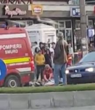 Nu a traversat pe la trecere şi a fost lovit în plin