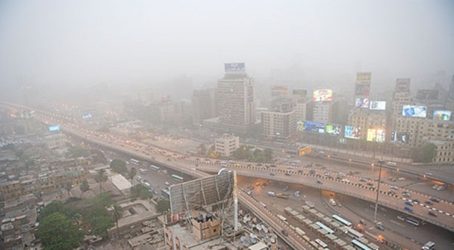 Comisia Europeană avertizează state membre privind încălcarea limitelor de poluare atmosferică
