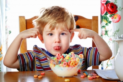 Copiii hiperactivi suferă de o "tulburare cerebrală", nu sunt ''prost crescuţi''