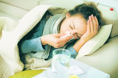 Doar 40% dintre români merg la medic în caz de răceală