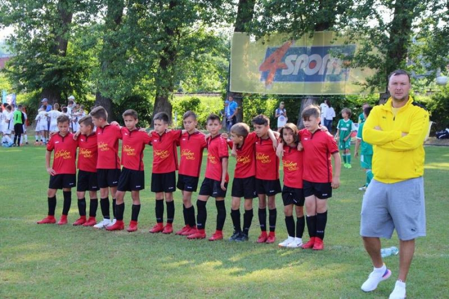Şcoala de Fotbal Junior Galaţi a ajuns în careul de aşi în Slovacia