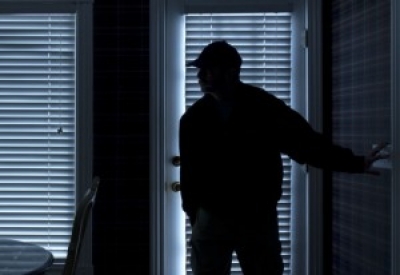 Arestat pentru furt. A intrat peste victimele care dormeau