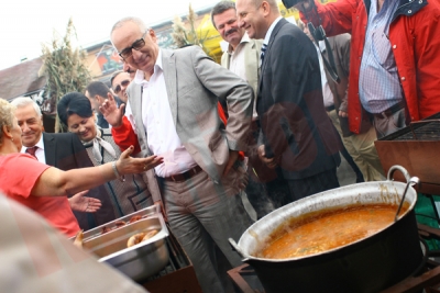 Tîrgul de toamnă, bogat, dar sub semnul austerităţii din portofele