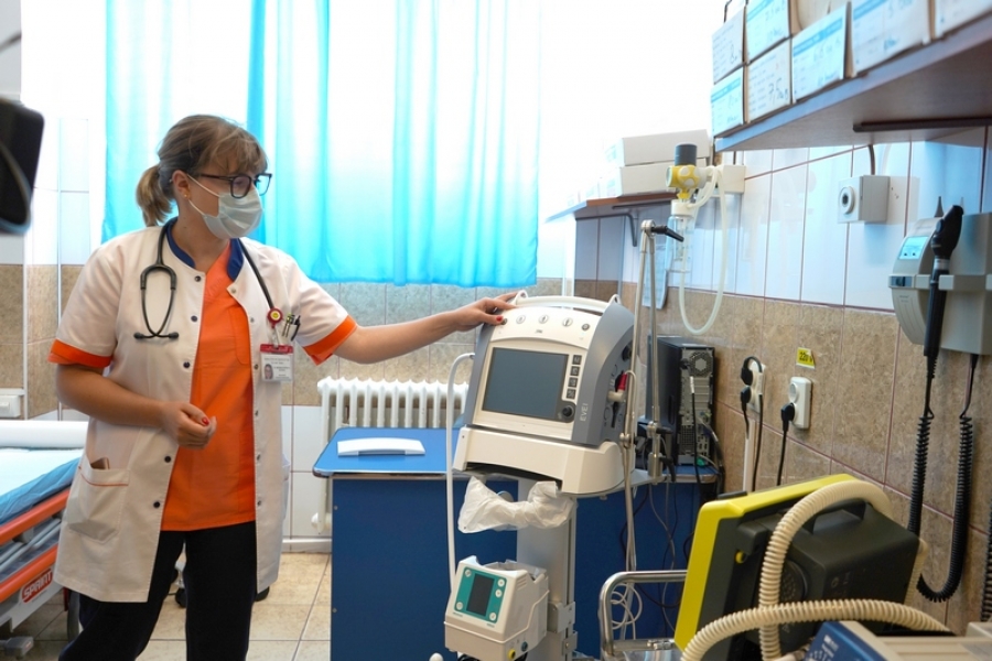Ventilatoare mecanice donate de UDJ Galaţi Spitalului de Pediatrie şi Judeţean, puse în funcţiune