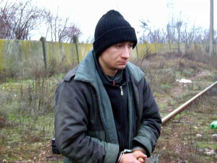 Pericol evitat: Poliţiştii de la Transporturi au prins un hoţ care atenta la siguranţa feroviară