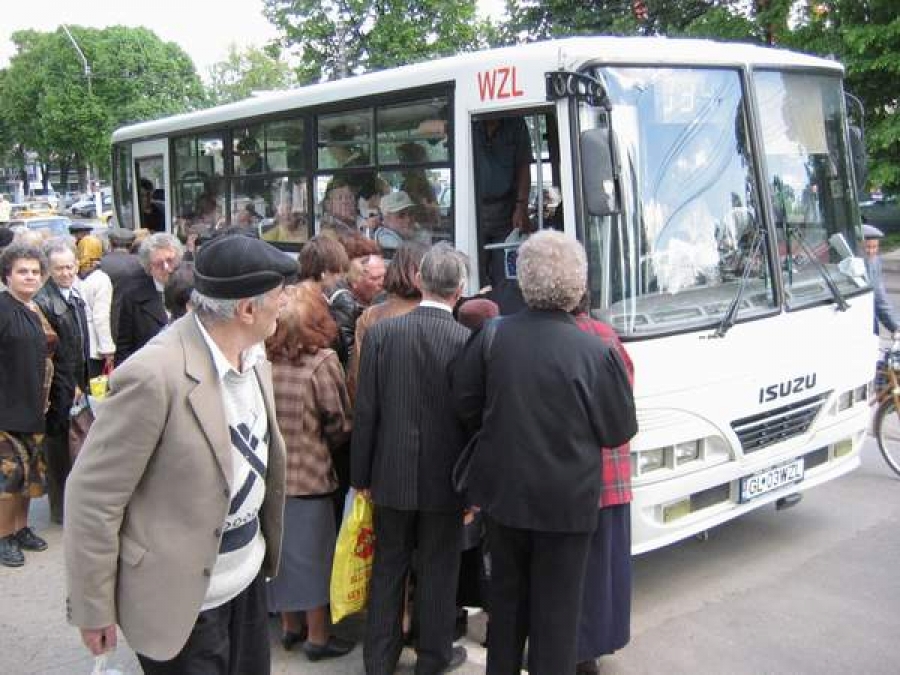 Ac de cojocul scandalagiilor din autobuze