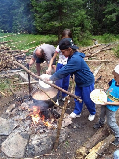 Bunul Samaritean vrea să ducă din nou copiii în tabără la Topliţa