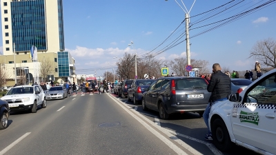 FOTO | Protestul "România vrea autostrăzi #şîeu" a blocat circulaţia în Galaţi