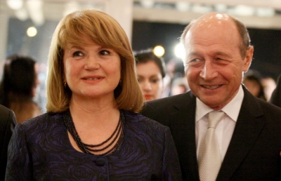 Traian Băsescu va depune joi jurământul pentru a deveni cetăţean al Republicii Moldova