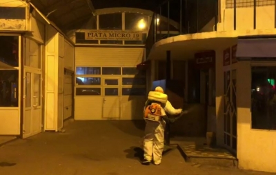 COVID-19: Amplă campanie de dezinfectare în toate pieţele şi halele din Galaţi (VIDEO)