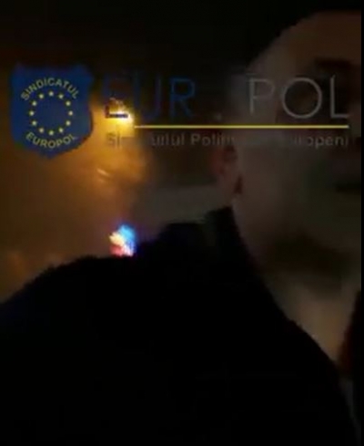 VIDEO: Maior de jandarmi din Galaţi ameninţă poliţiştii