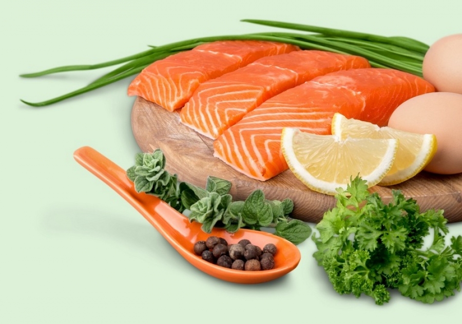 Consumul a trei porţii de peşte pe săptămână reduce riscul de cancer colorectal