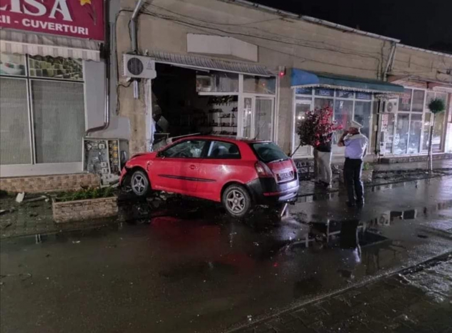 Două accidente, în aceeaşi zonă, la Tecuci (VIDEO)