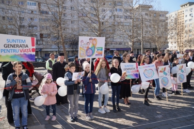 „Marşul pentru viaţă“ al Arhiepiscopiei Dunării de Jos, în Galaţi şi Brăila