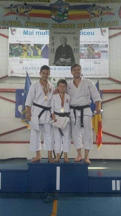 Karate Club şi-a mai adăugat şase medalii în vitrină înainte de vacanţă